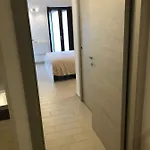 לינה וארוחת בוקר Al Corso 3*