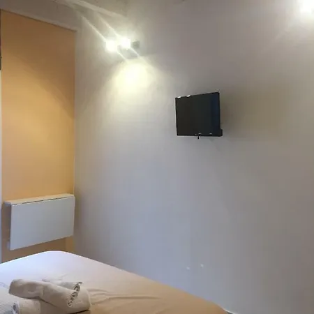 Al Corso Oda ve Kahvaltı Cagliari